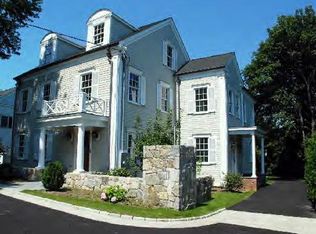 130 S Ave, New Canaan, CT 06840