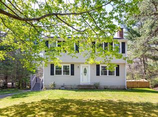 27 Tall Pines Rd, Plymouth, MA 02360