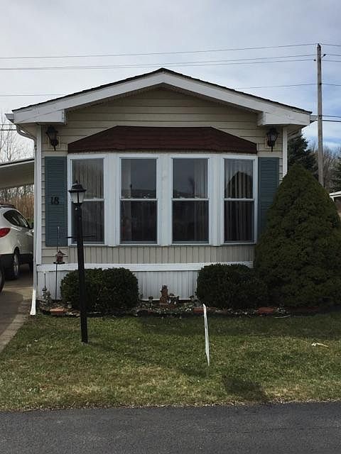 18 Parkside Circle