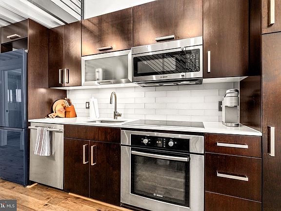 5th image of 1401 R St NW APT 206