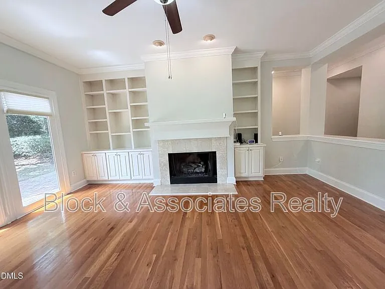 73201 Burrington — Photo 6