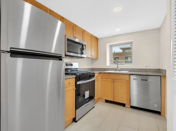 300 West 145th Street 7C image 10 of 10