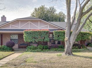 2400 Chestnut Way, Bedford, TX 76022