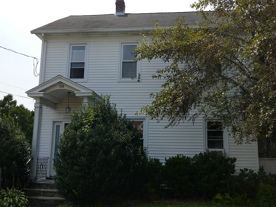 58 Davis St