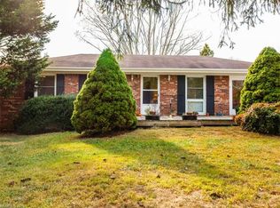 104 Adams Hill Rd, Asheville, NC 28806