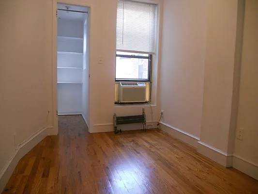 Rented by JMK Realty | media 39