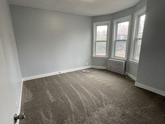 4th image of 832 Elmwood Ave APT 6