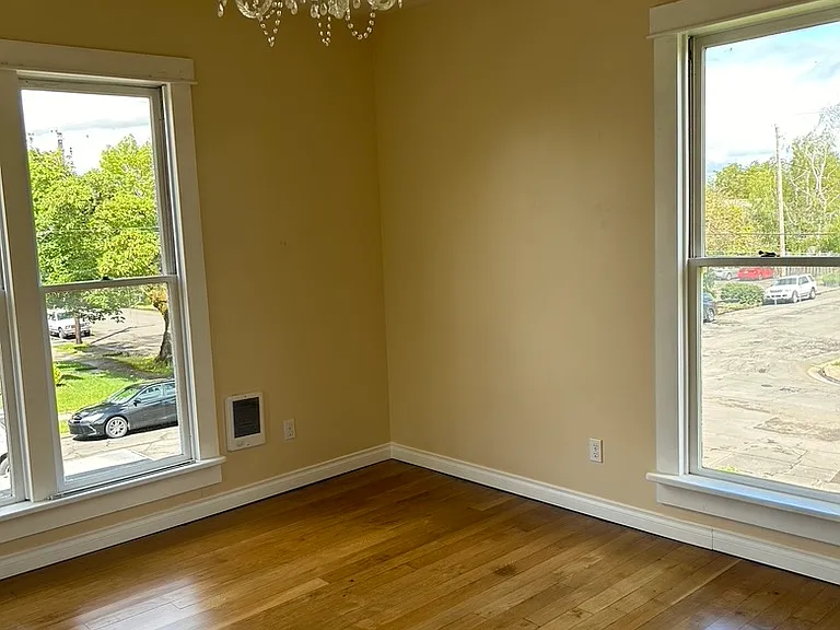 338 6th Ave SE #3 — Photo 10