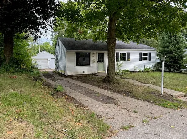 919 Lancaster Dr, South Bend, IN 46614