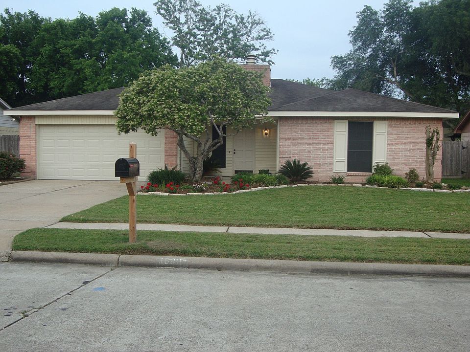16811 Aprilmont Dr.