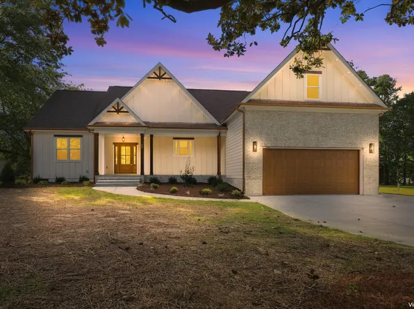 613 Pearces Rd, Zebulon, NC 27597