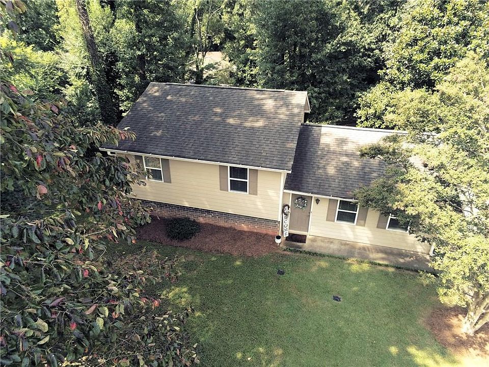 1st image of 3051 Frankie Ln
