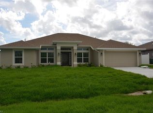 3010 SW 9th Pl, Cape Coral, FL 33914