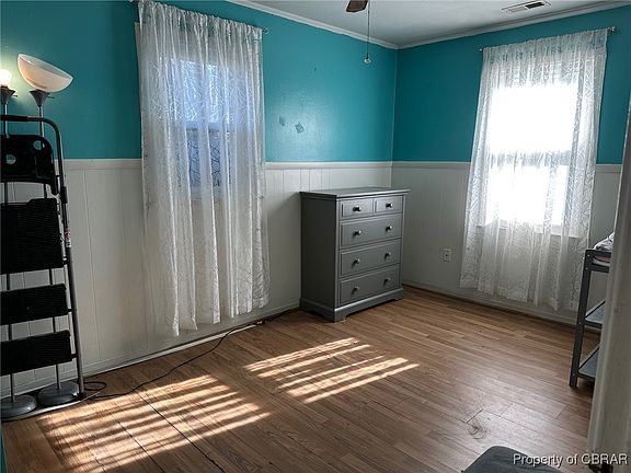5th image of 7405 Orcutt Ave
