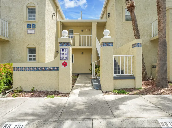 1631 SE Green Acres Circle SE #Bb-203, Port St Lucie, FL 34952