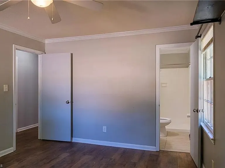 3706 Westfield St — Photo 3