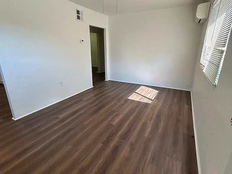 3415 Piedmont Ave #A — Photo 3