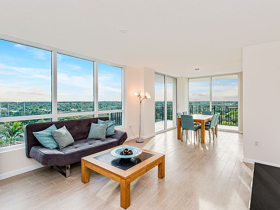 2nd image of 610 W Las Olas Blvd APT 1012N