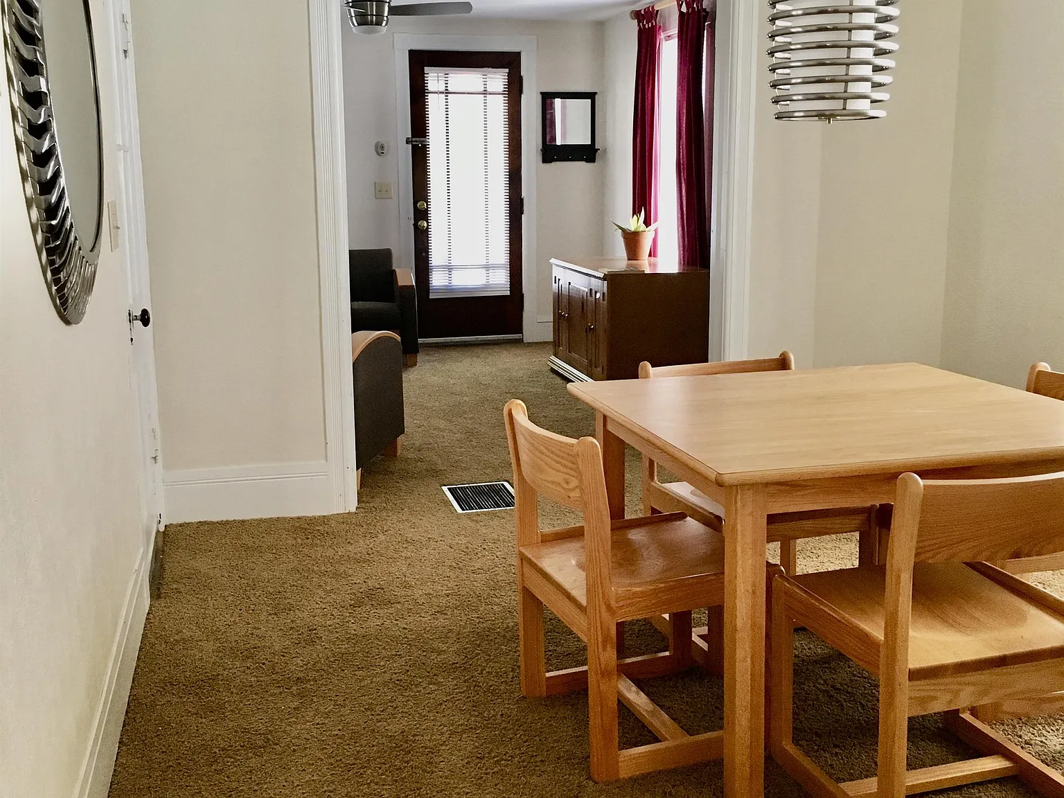 1043 Memorial Avenue - 1 — Photo 3