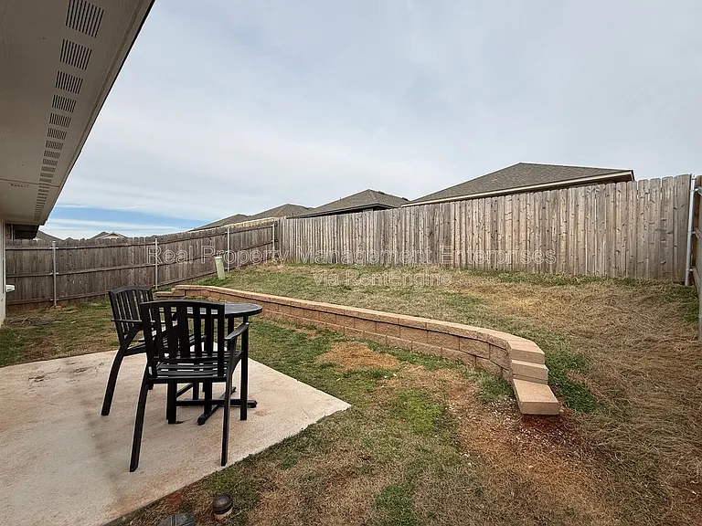 4612 Prominence Dr — Photo 18