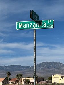 2221 Manzanita Dr, Pahrump, NV, 89048