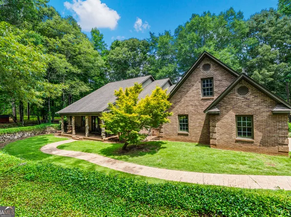 877 McKee Rd, Waverly Hall, GA 31831