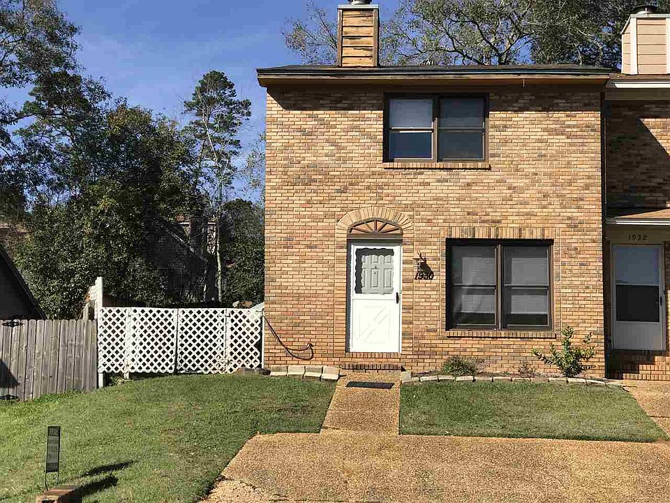 1st image of 1930 Buckwood Dr