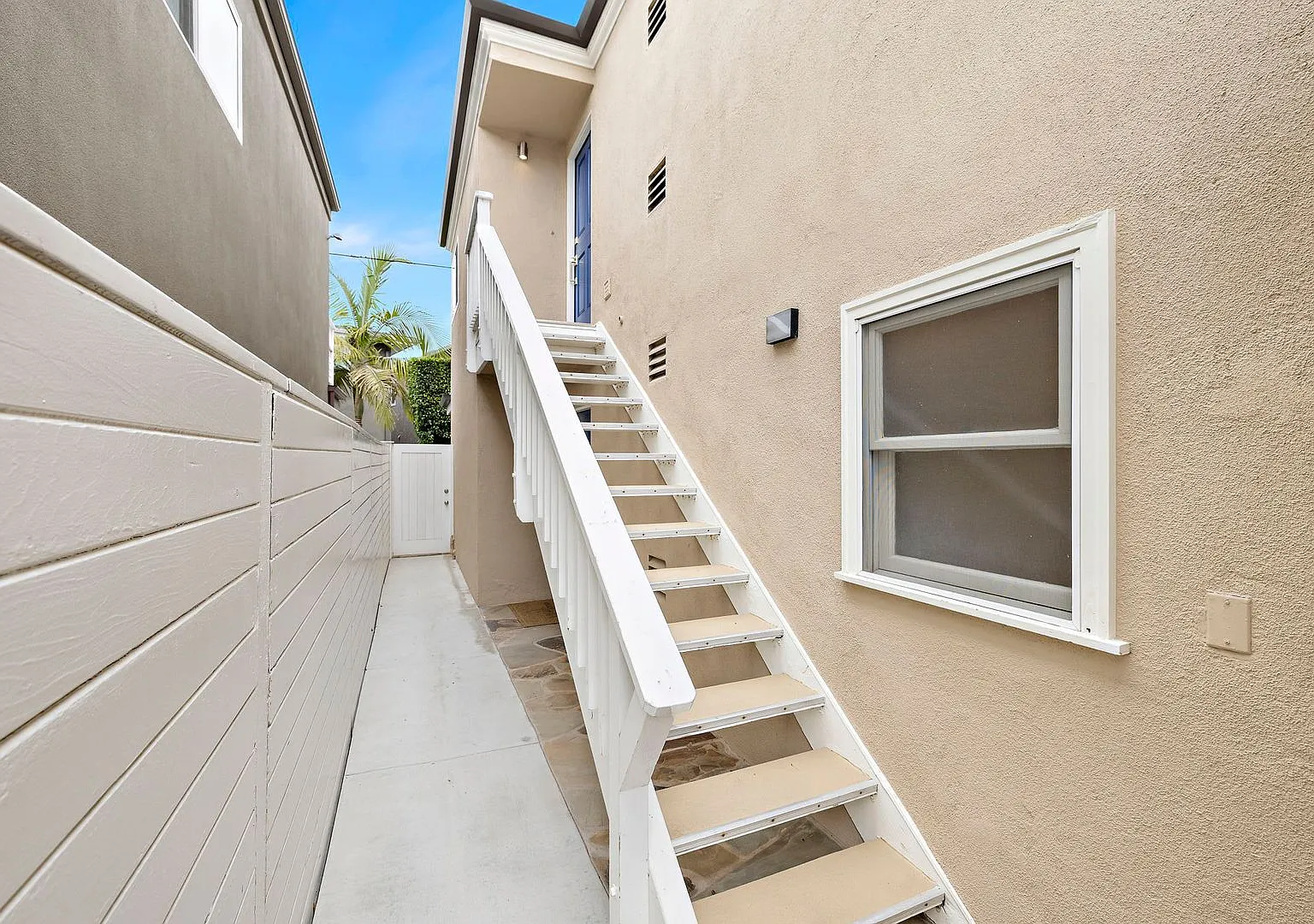 214 20th Street — Photo 3