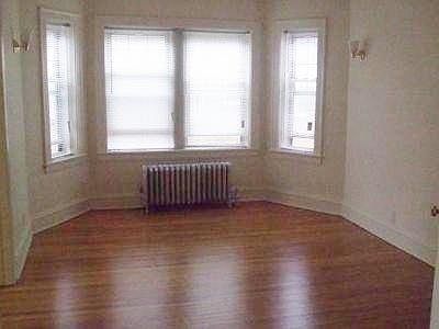 2nd image of 6425 N Richmond St APT 2E