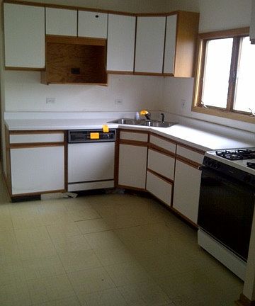 2nd image of 2433 W Farwell Ave
