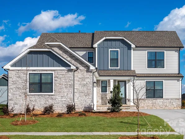 1852 Yardley St, Rock Hill, SC 29732