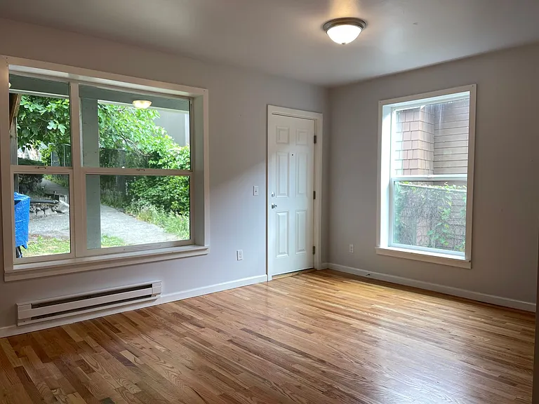 311 Aloha St, Seattle, WA 98109 — Photo 9