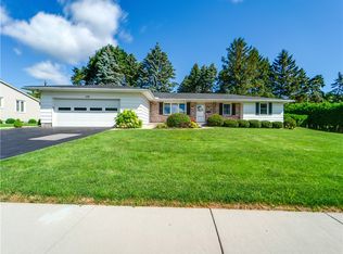129 San Rose Dr, Rochester, NY 14622