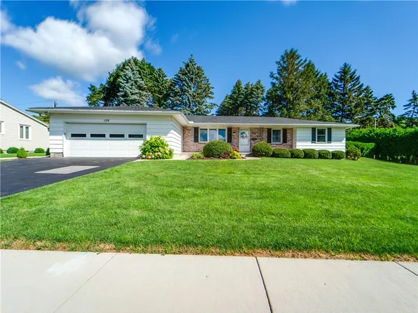 129 San Rose Dr, Rochester, NY 14622