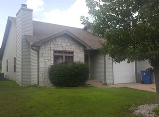 2043 Marigold, Carthage, MO 64836