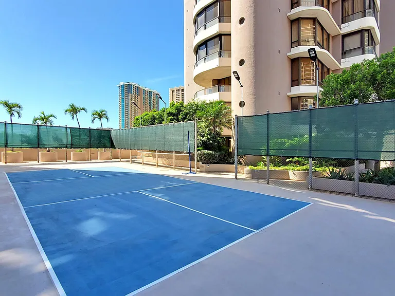 1910 Ala Moana Blvd #17B-17B-17B — Photo 12