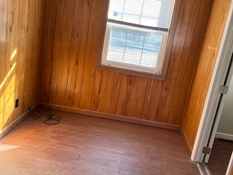 509 N Mecklenburg Ave — Photo 13