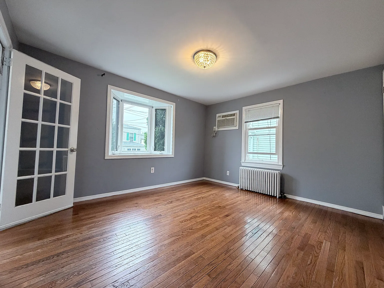 3 bed, 2.5 bath, $4,400 — Photo 4