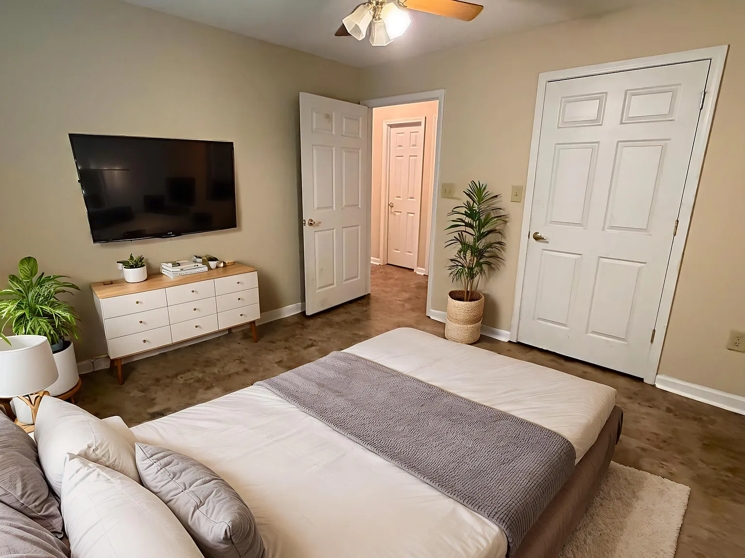 2 bed, 1.0 bath, 1140 sqft, $1,150 — Photo 4