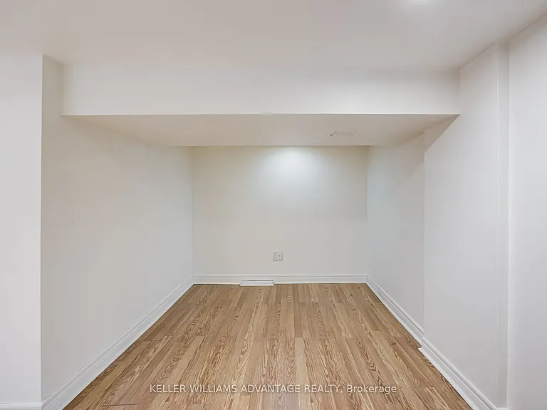 38 Hopedale Ave — Photo 37