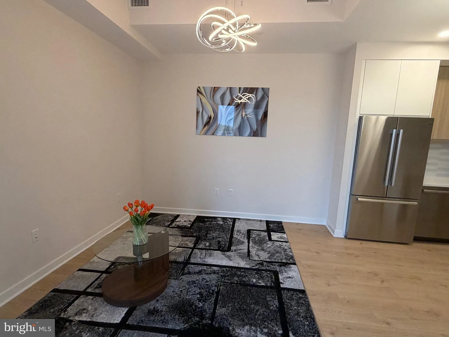 1 bed, 760 sqft, $2,650 — Photo 3