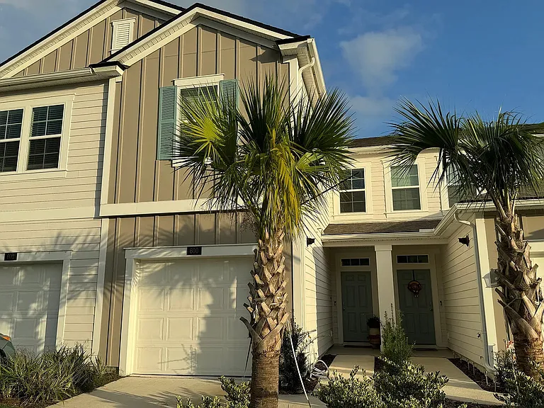 600 Coastline Way — Photo 2