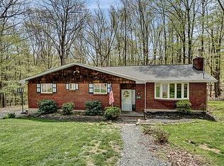 103 Mount Snow Cir, Tafton, PA 18464