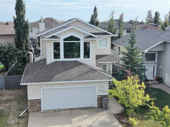 9209 N 129th Ave, Grande Prairie, AB T8X 1R5