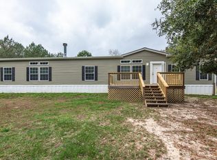 4242 Chapel Branch Dr, Vernon, FL 32462