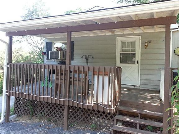 3rd image of 25 Boone Lake Cir