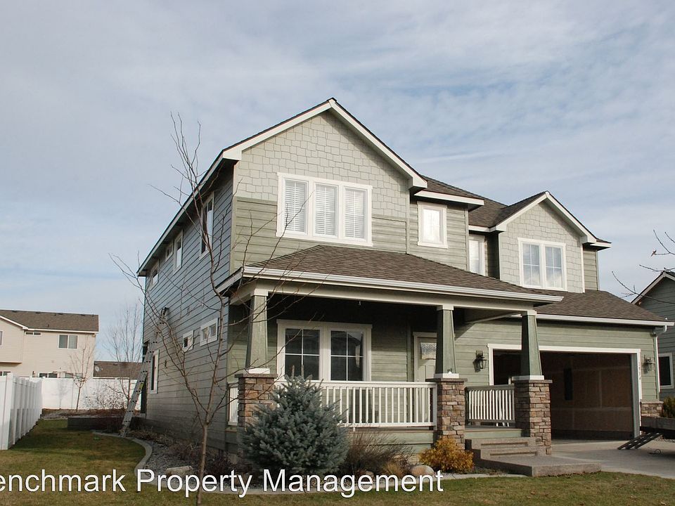 1st image of 1934 N Teanaway Dr