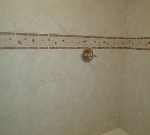 5th image of 3828 Oakridge Blvd