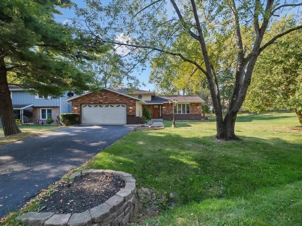 3507 Marine Dr, Crown Point, IN 46307