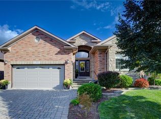 33 Orchard Way, Wilmot, ON